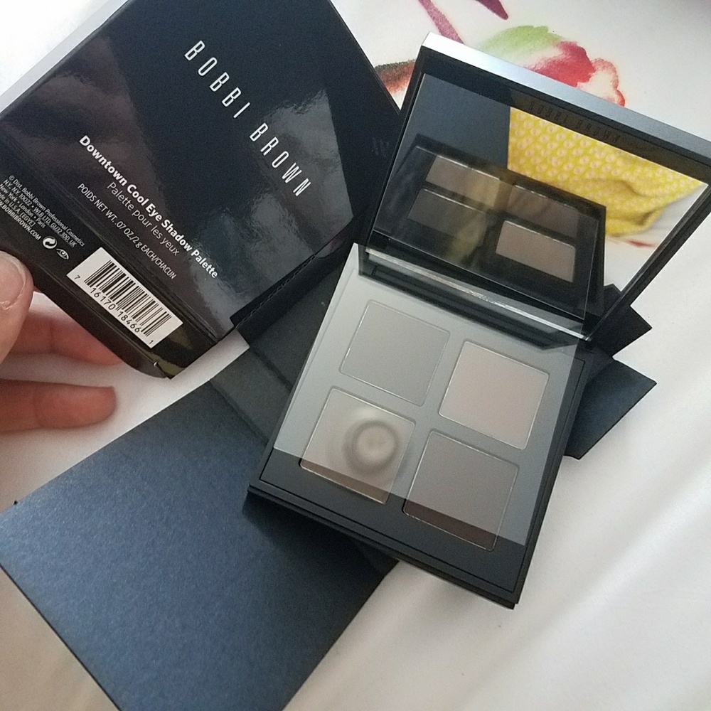  NIB Bobbi Brown Eyeshadow Palette - Picture 2 of 4